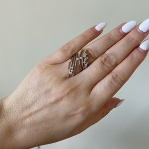 SOLD🎉14K WHITE GOLD COCKTAIL RING